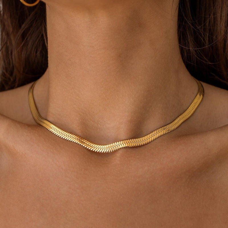 Sunday Necklace (Water Resistant)
