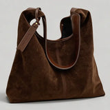 Sawyer Hobo Shoulder Bag (Chocolate)