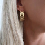 Maya Hoops